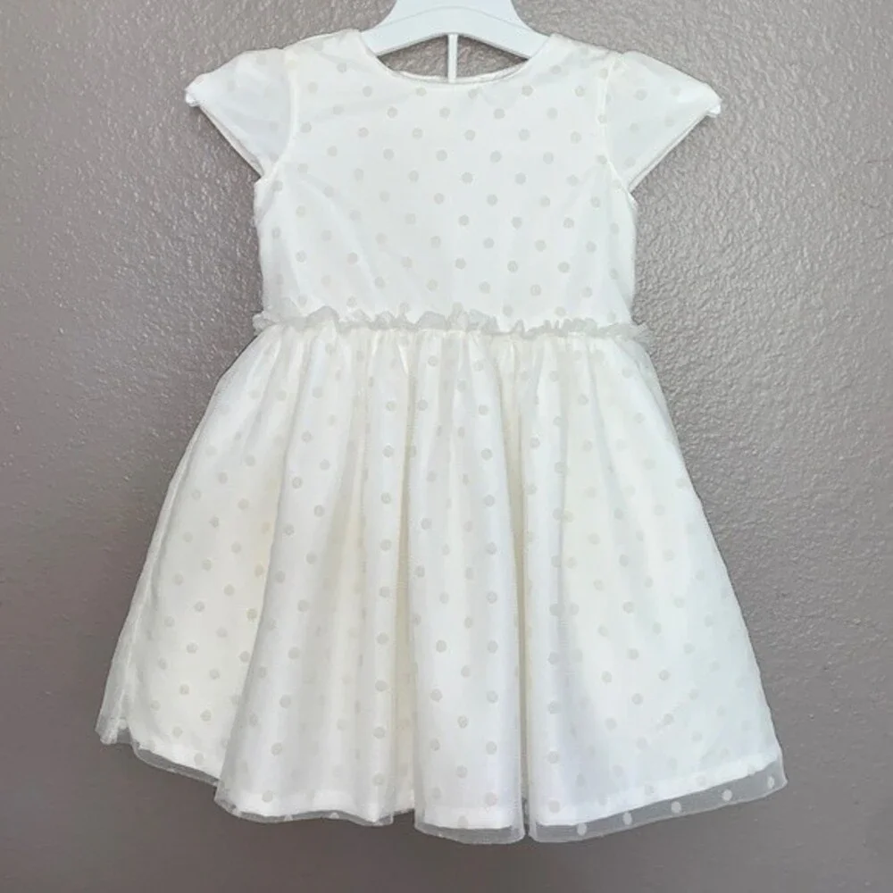 Carter’s Baby girl 12 month ivory dress 2pc